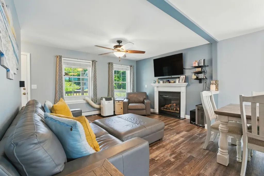 18 Misty Lane Rochester NH 03839