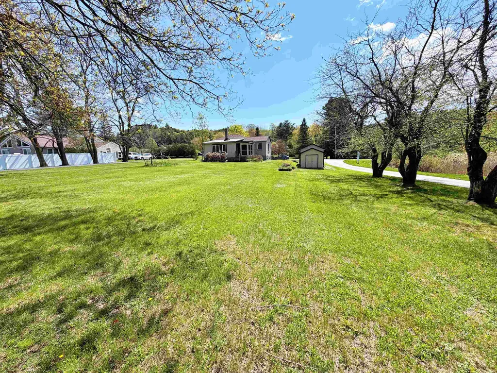 573 Sias Avenue Newport City VT 05855
