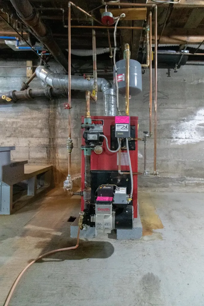 573 Sias Avenue Newport City VT 05855