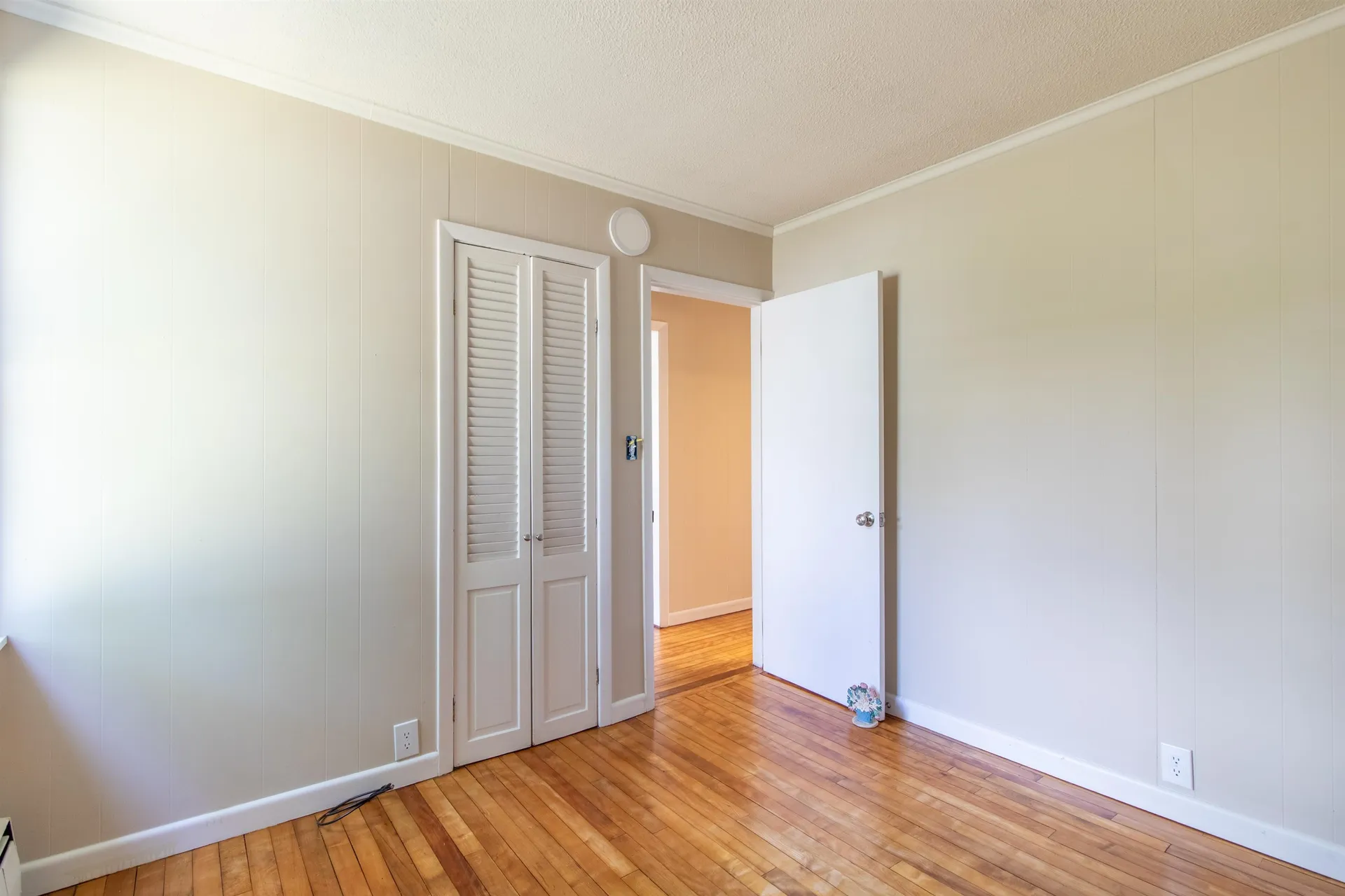 573 Sias Avenue Newport City VT 05855