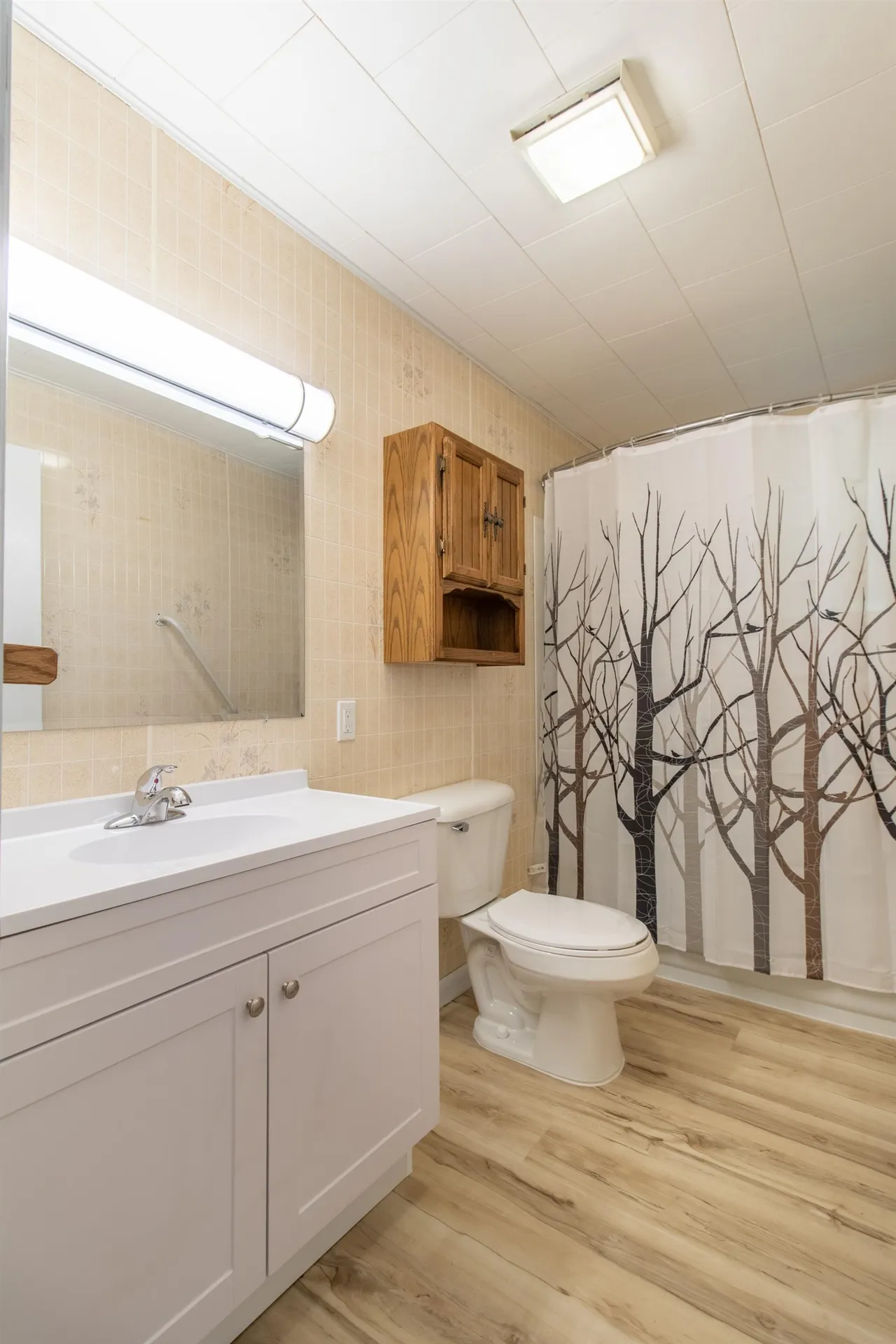 573 Sias Avenue Newport City VT 05855