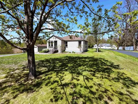 573 Sias Avenue Newport City VT 05855