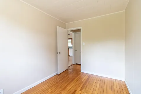 573 Sias Avenue Newport City VT 05855