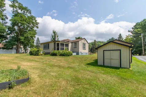 573 Sias Avenue Newport City VT 05855