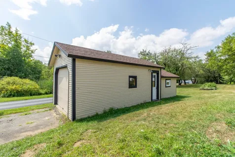 573 Sias Avenue Newport City VT 05855