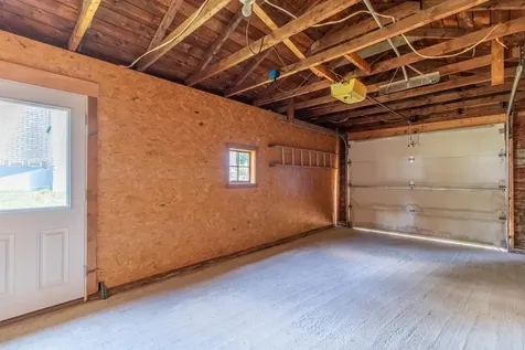 573 Sias Avenue Newport City VT 05855