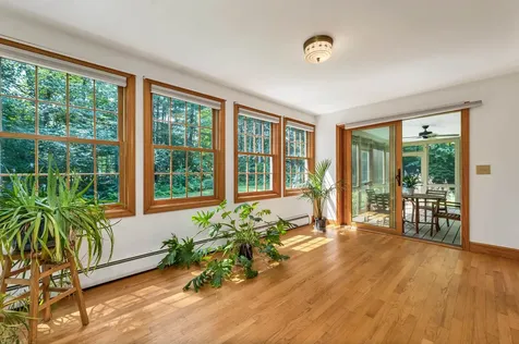 16 Birchwood Way Laconia NH 03246