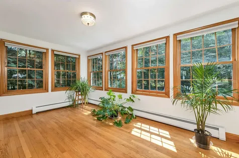 16 Birchwood Way Laconia NH 03246