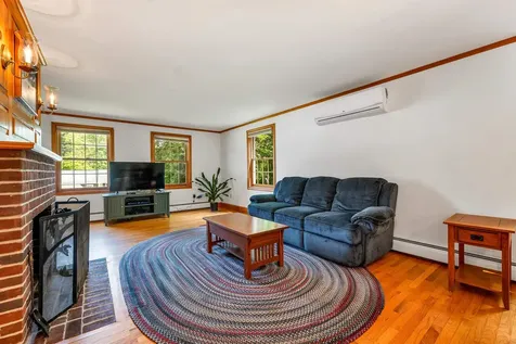 16 Birchwood Way Laconia NH 03246