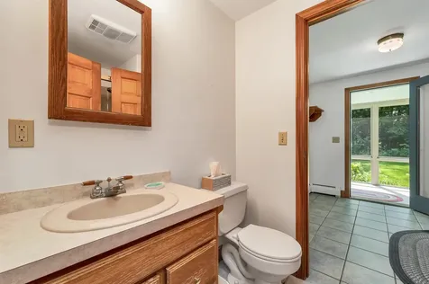 16 Birchwood Way Laconia NH 03246