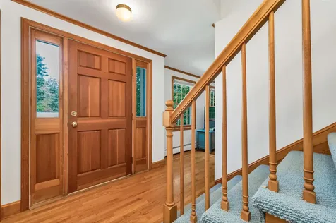 16 Birchwood Way Laconia NH 03246