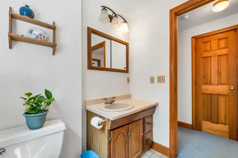 16 Birchwood Way Laconia NH 03246