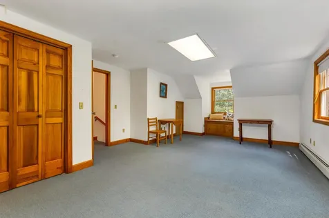 16 Birchwood Way Laconia NH 03246