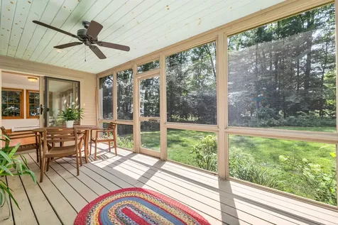 16 Birchwood Way Laconia NH 03246