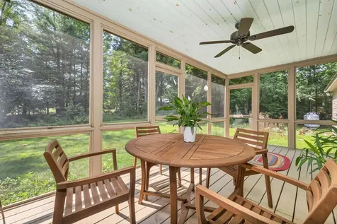 16 Birchwood Way Laconia NH 03246