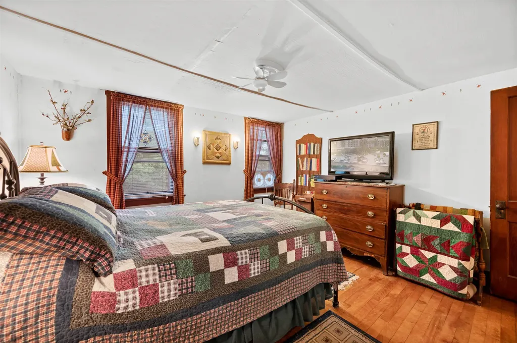 11 Cross Street Montpelier VT 05602