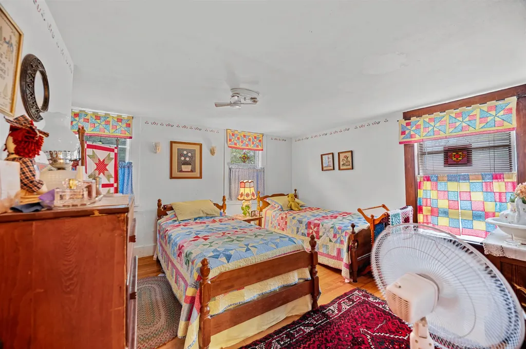 11 Cross Street Montpelier VT 05602
