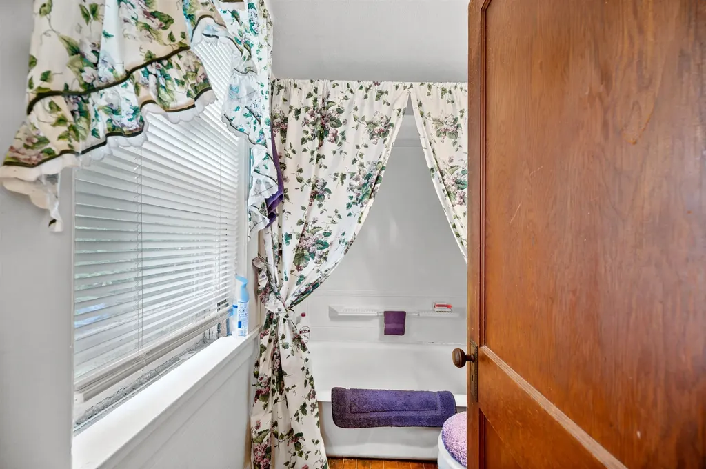 11 Cross Street Montpelier VT 05602