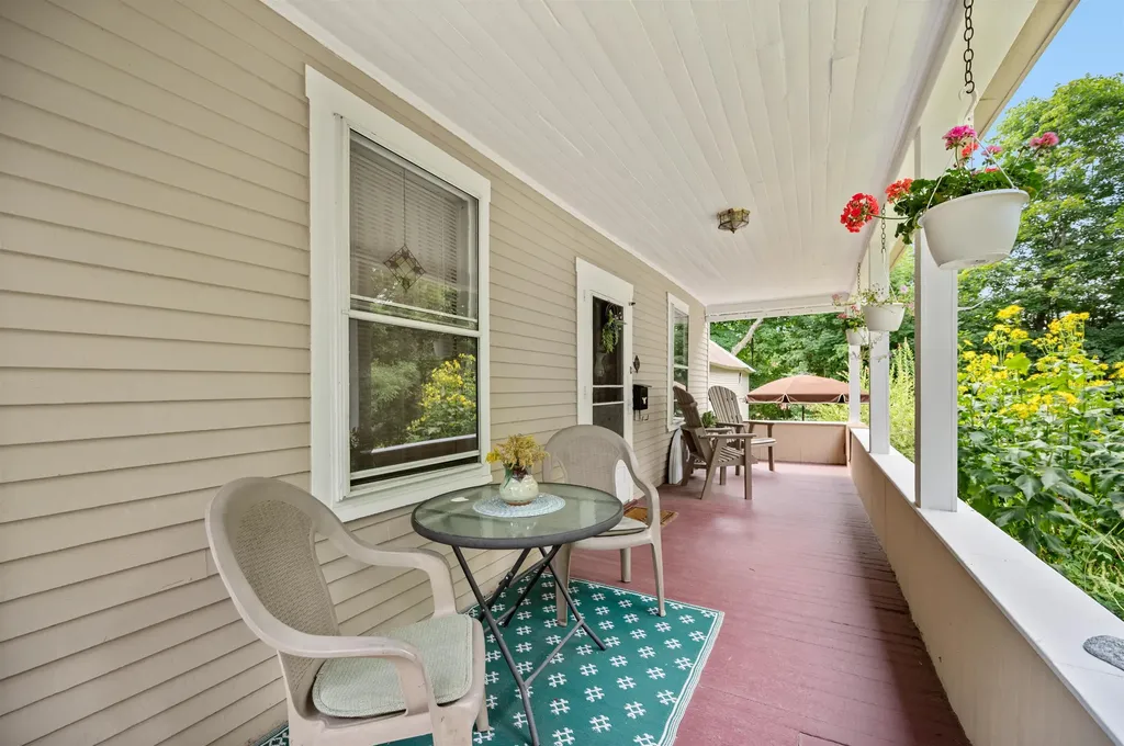 11 Cross Street Montpelier VT 05602