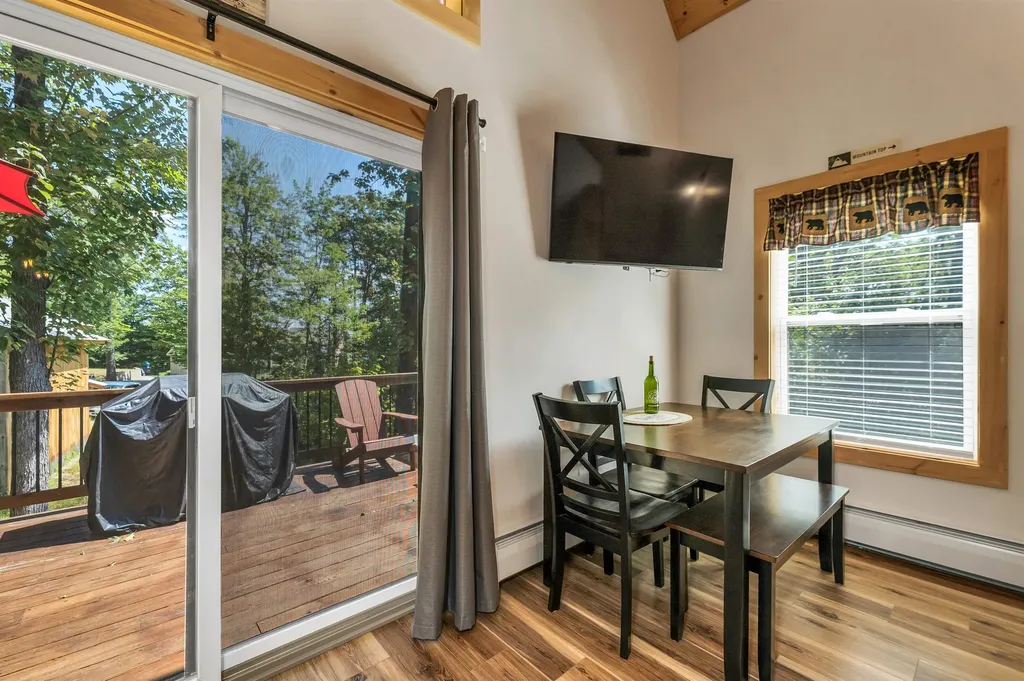 51 Oak Ridge Road Madison NH 03849