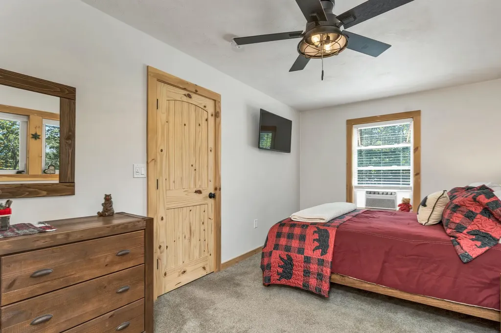 51 Oak Ridge Road Madison NH 03849