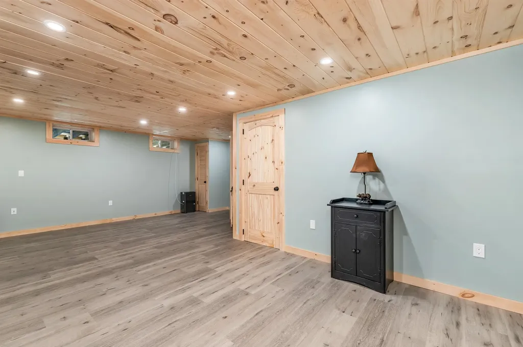 51 Oak Ridge Road Madison NH 03849