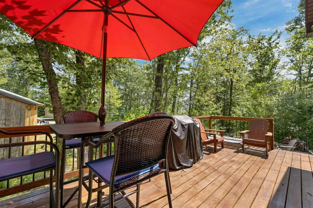 51 Oak Ridge Road Madison NH 03849