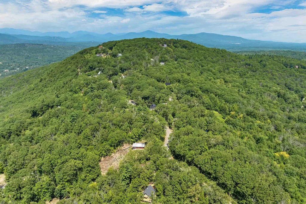 51 Oak Ridge Road Madison NH 03849