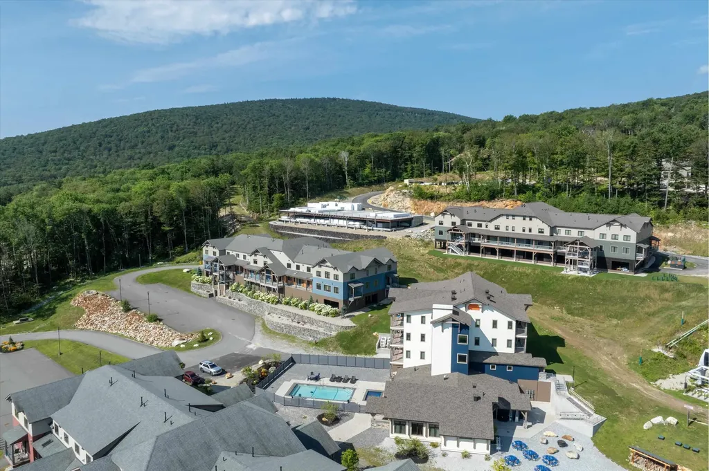 144 Lodge Road Ludlow VT 05149