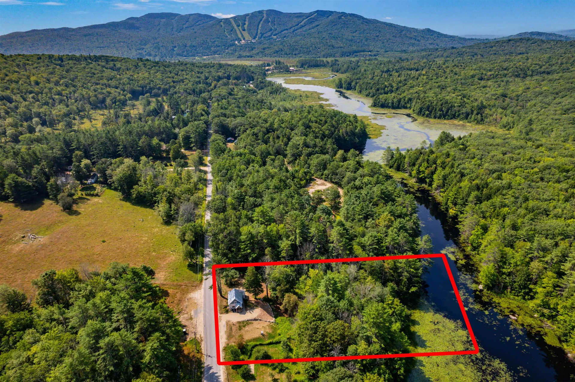90 Ragged Mountain Road Danbury NH 03230