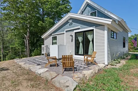 90 Ragged Mountain Road Danbury NH 03230