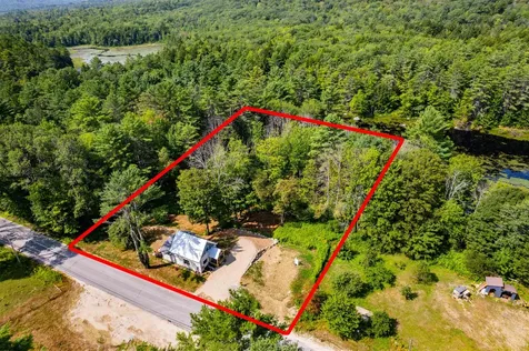 90 Ragged Mountain Road Danbury NH 03230