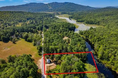 90 Ragged Mountain Road Danbury NH 03230