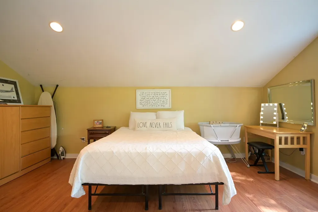 62 Windy Knoll Lane Leicester VT 05733