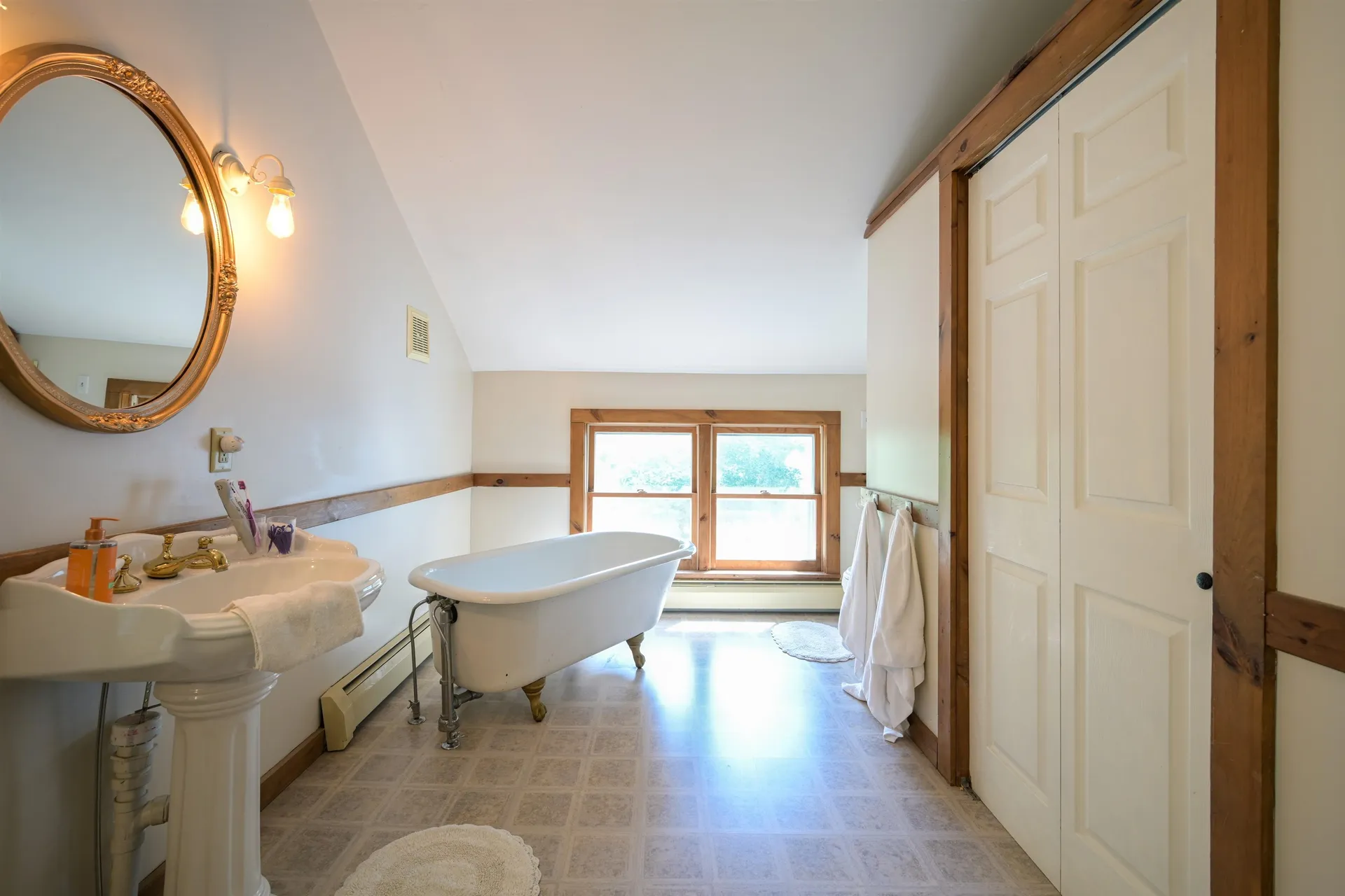 62 Windy Knoll Lane Leicester VT 05733