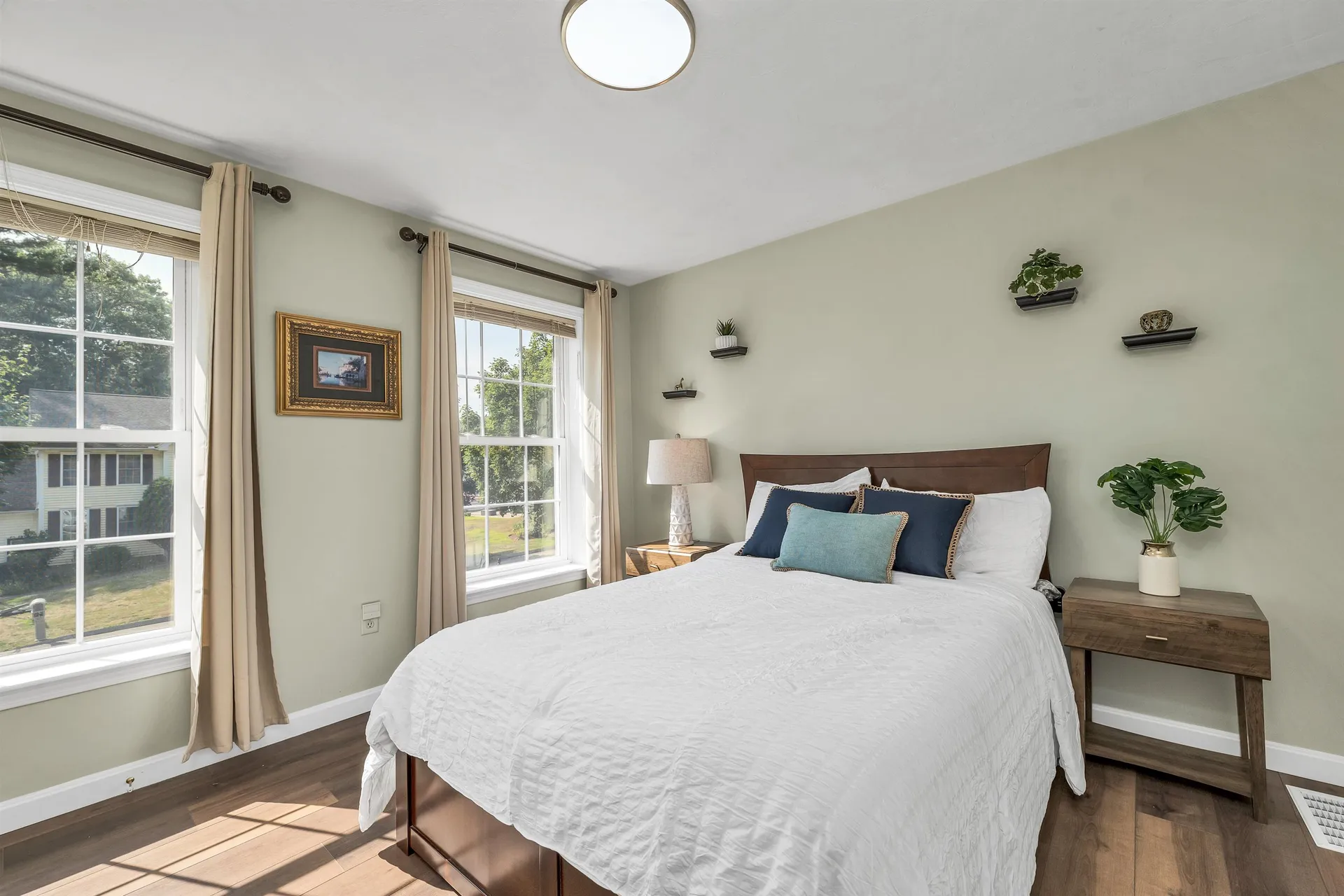 4 Sunblaze Drive Nashua NH 03062