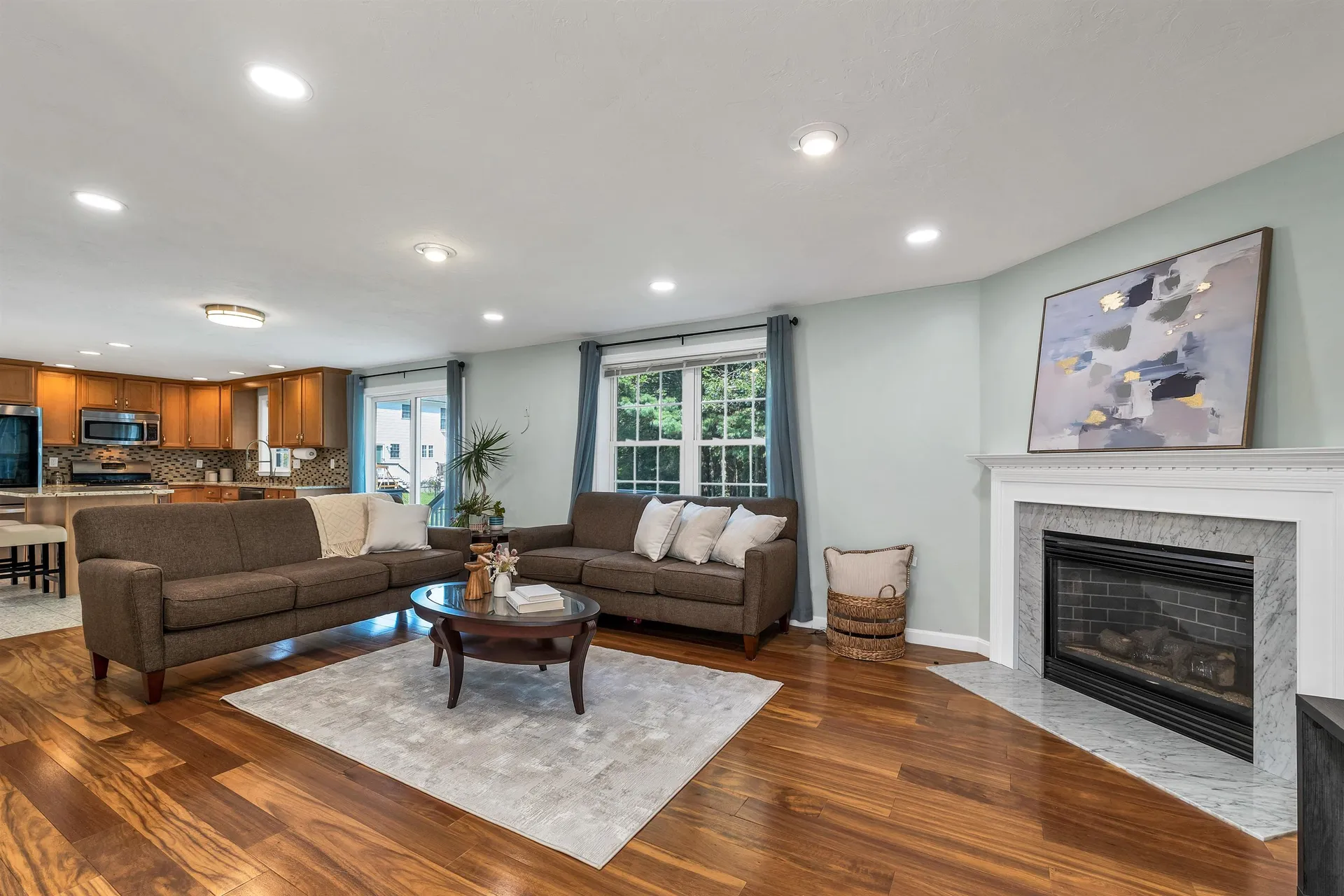 4 Sunblaze Drive Nashua NH 03062