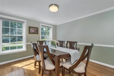 4 Sunblaze Drive Nashua NH 03062