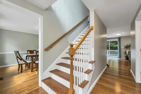 4 Sunblaze Drive Nashua NH 03062