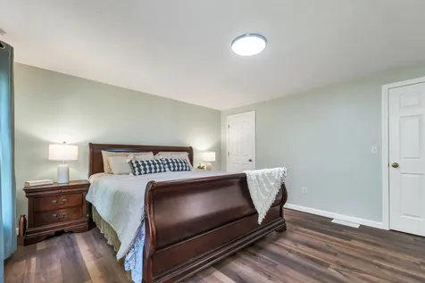 4 Sunblaze Drive Nashua NH 03062