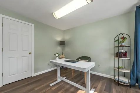 4 Sunblaze Drive Nashua NH 03062