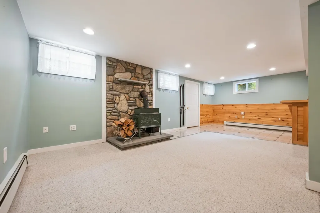 319 Grandview Road Conway NH 03818