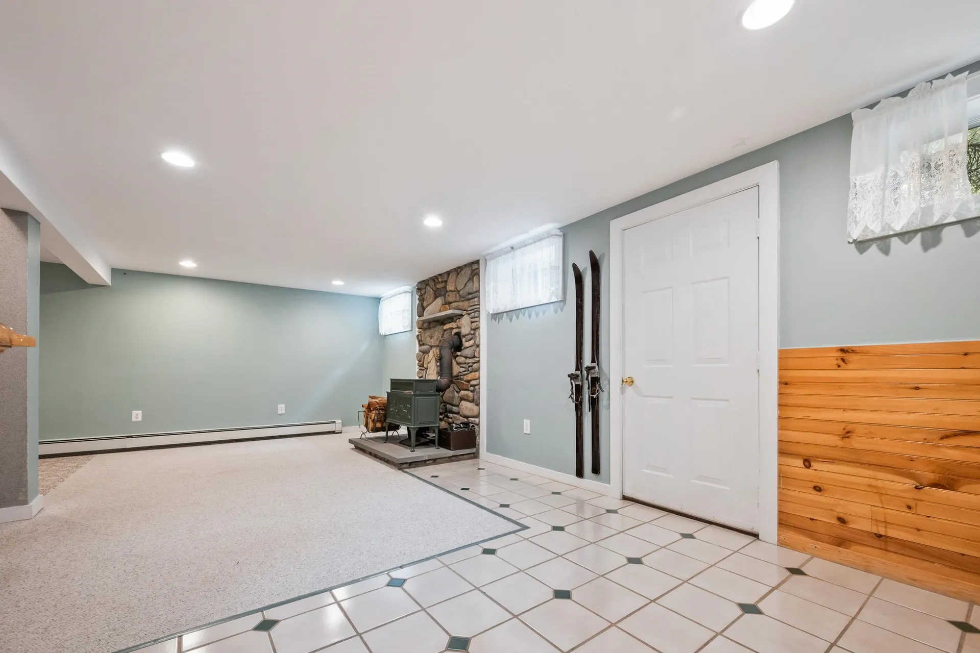 319 Grandview Road Conway NH 03818