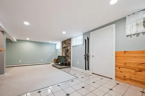 319 Grandview Road Conway NH 03818