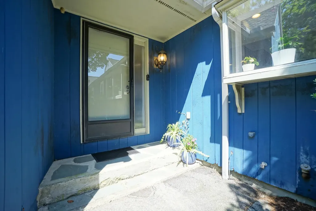 111 Ladd Hill Road Belmont NH 03220