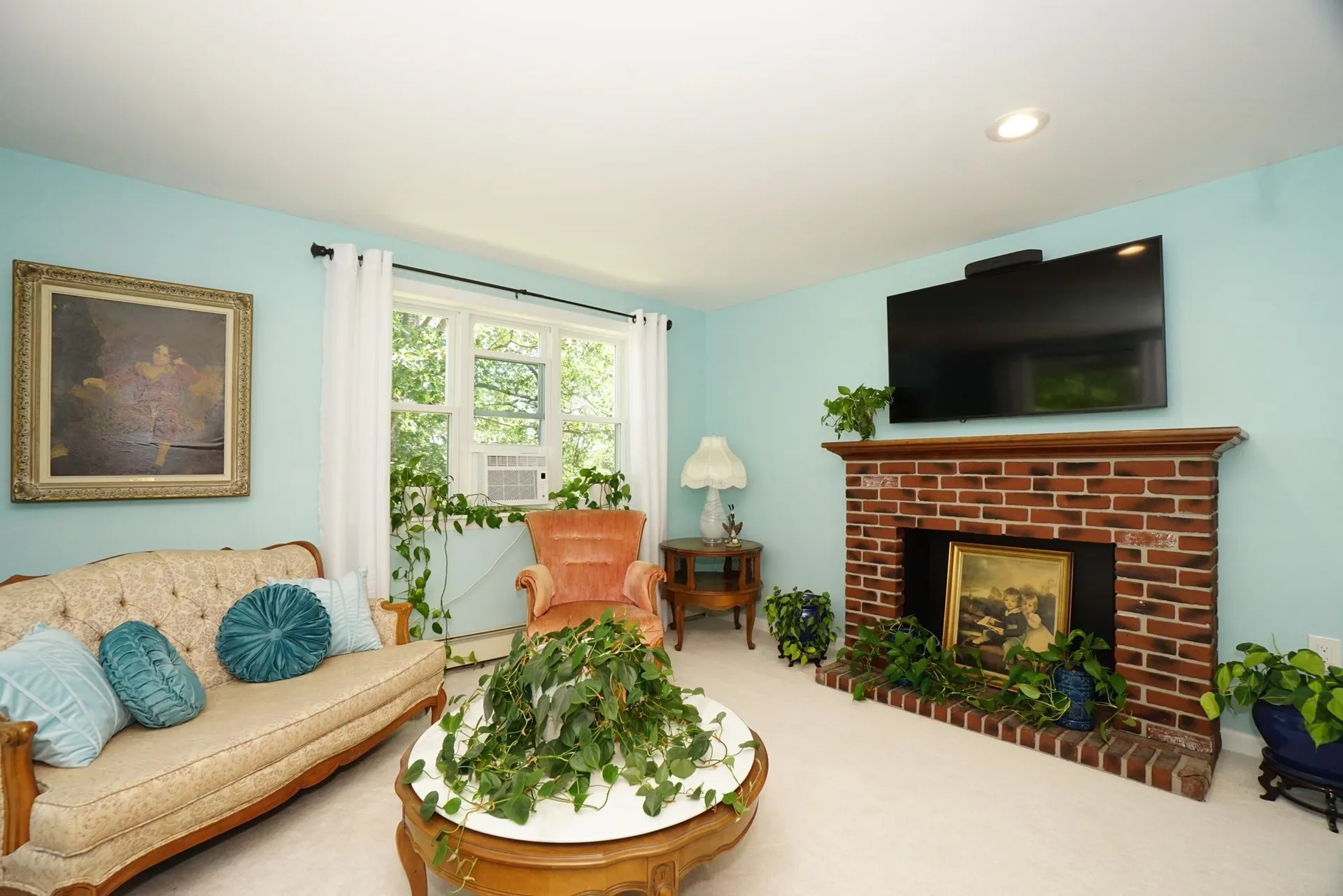 111 Ladd Hill Road Belmont NH 03220