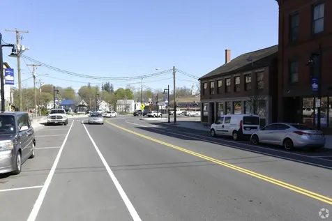 34 Market Street Somersworth NH 03878