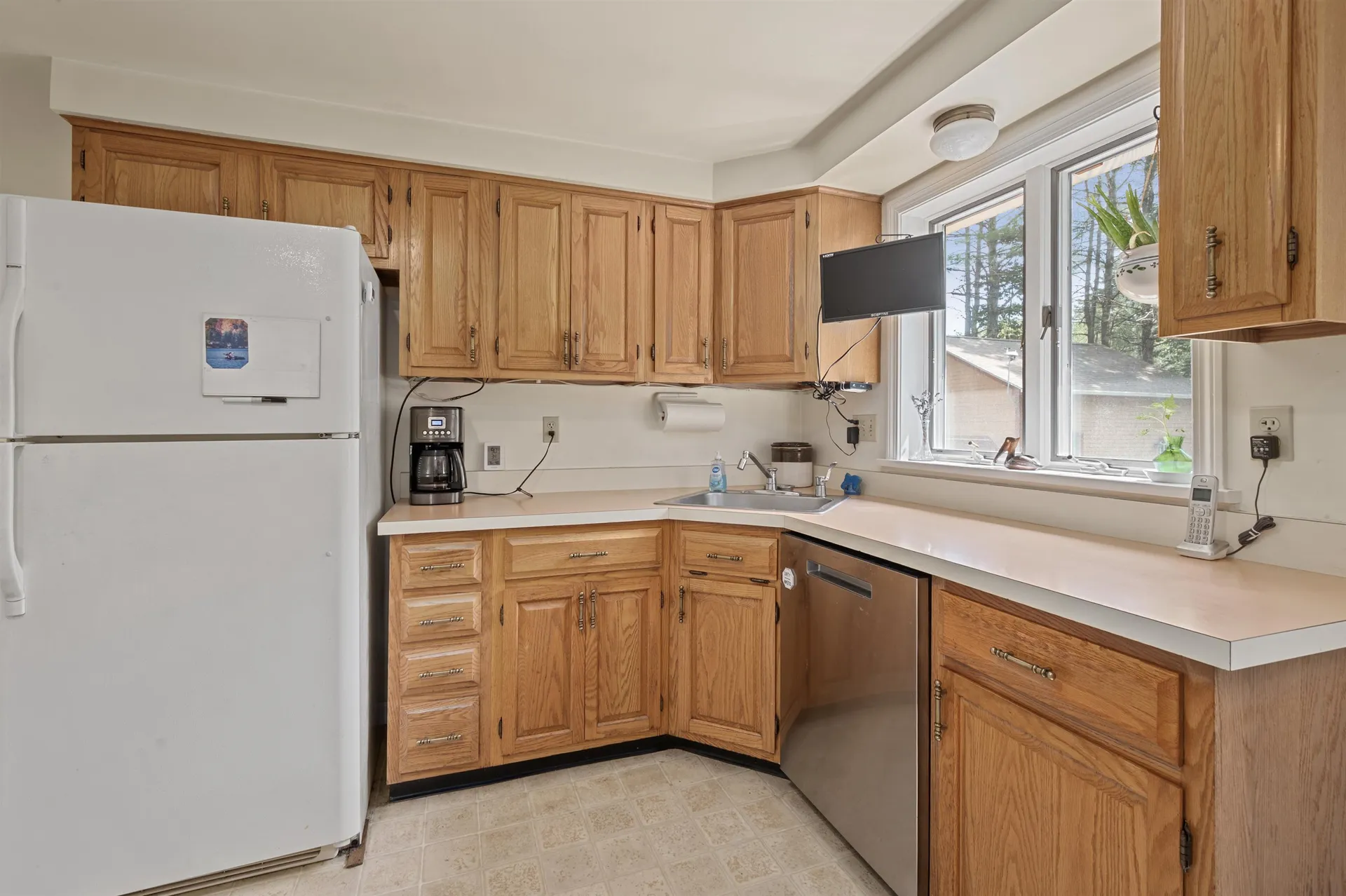 125 Pleasant Street Meredith NH 03253