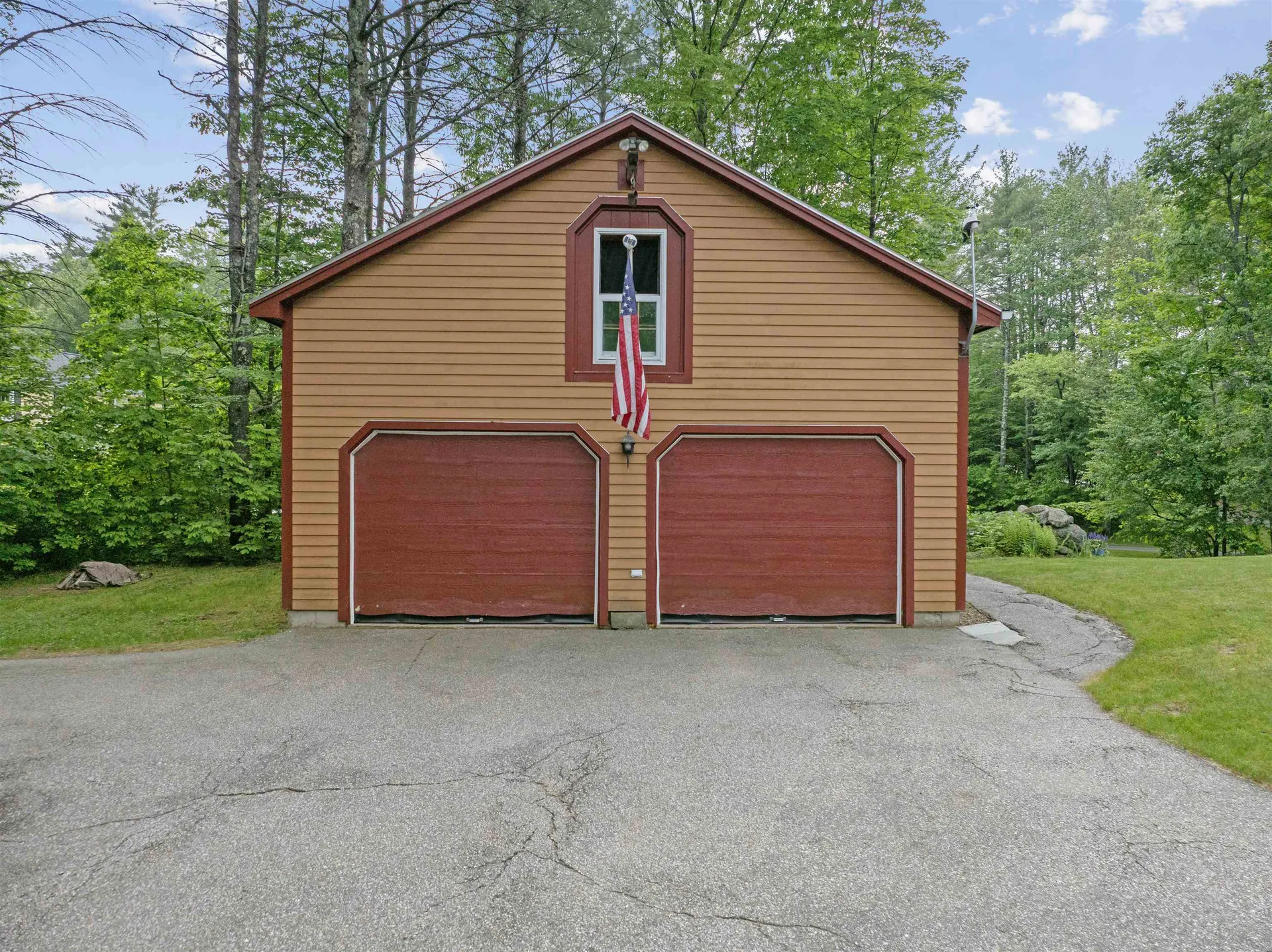 125 Pleasant Street Meredith NH 03253