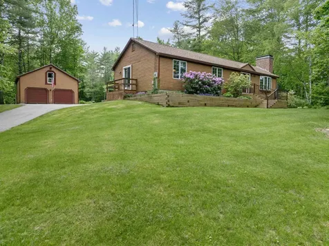 125 Pleasant Street Meredith NH 03253